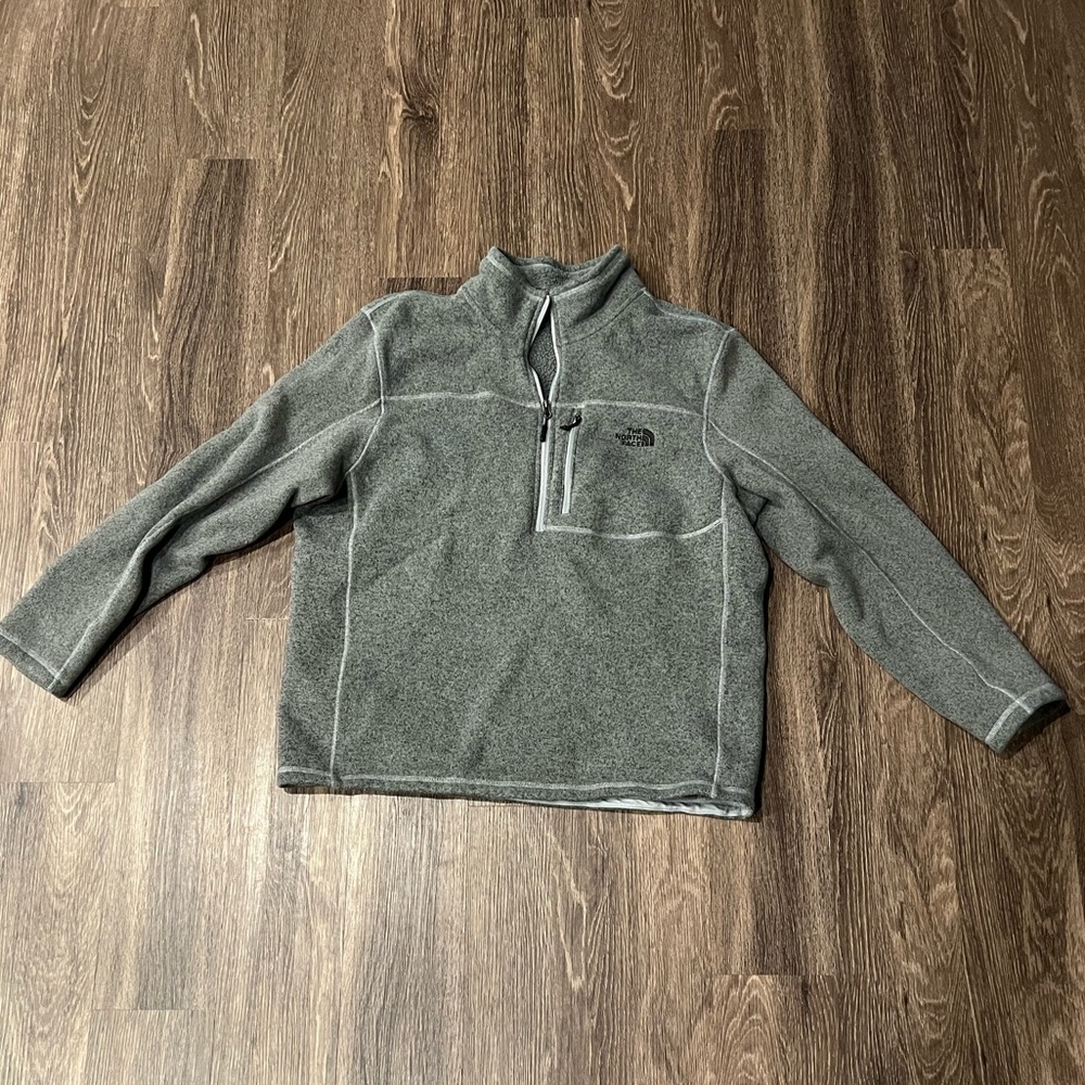 The North Face 1/4 Zip Pullover